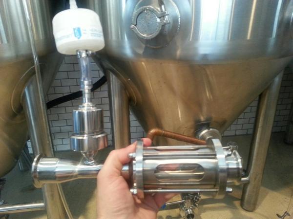 如何在啤酒發(fā)酵前對(duì)麥汁充氧？