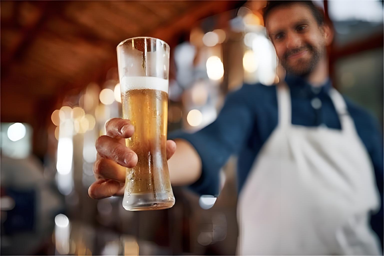 餐飲店鋪如何選擇精釀啤酒設(shè)備？